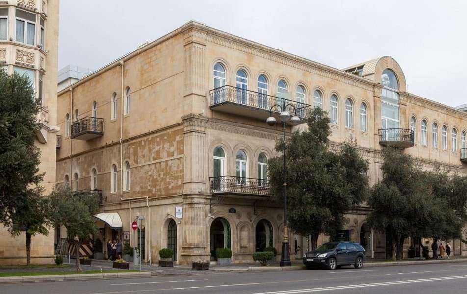 hotel