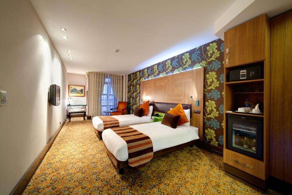hotel